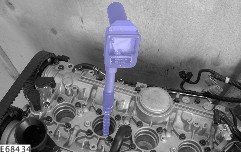 Ford Workshop Manuals > S-MAX.Galaxy 2006.5 (03.2006 ... ford galaxy fuse box open 